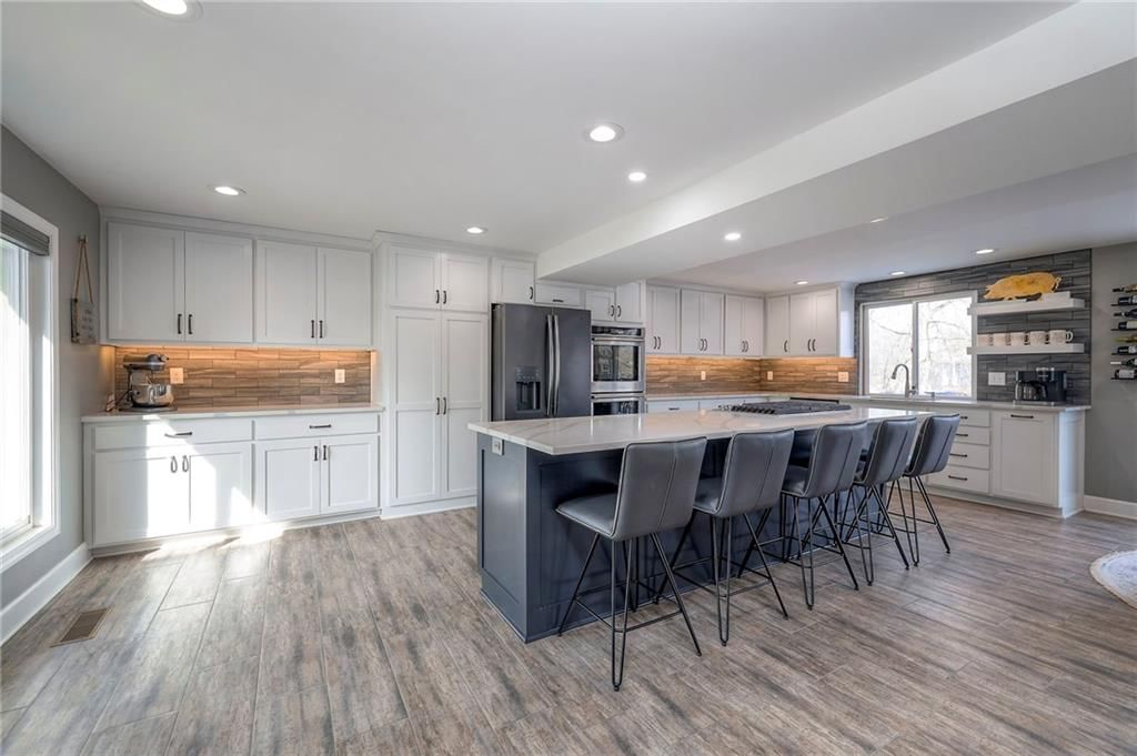 4017 NE Woodridge Drive — photo 5