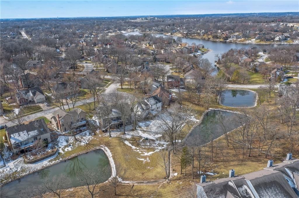 4017 NE Woodridge Drive — photo 51