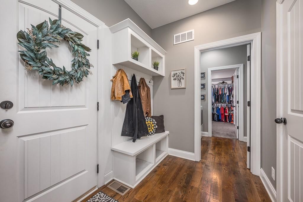 4728 Grove Street — photo 18