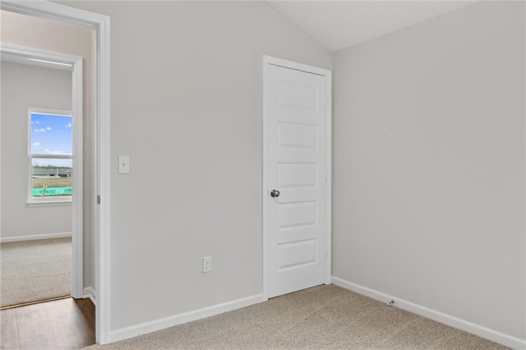 616 W Lanesfield Street — photo 6