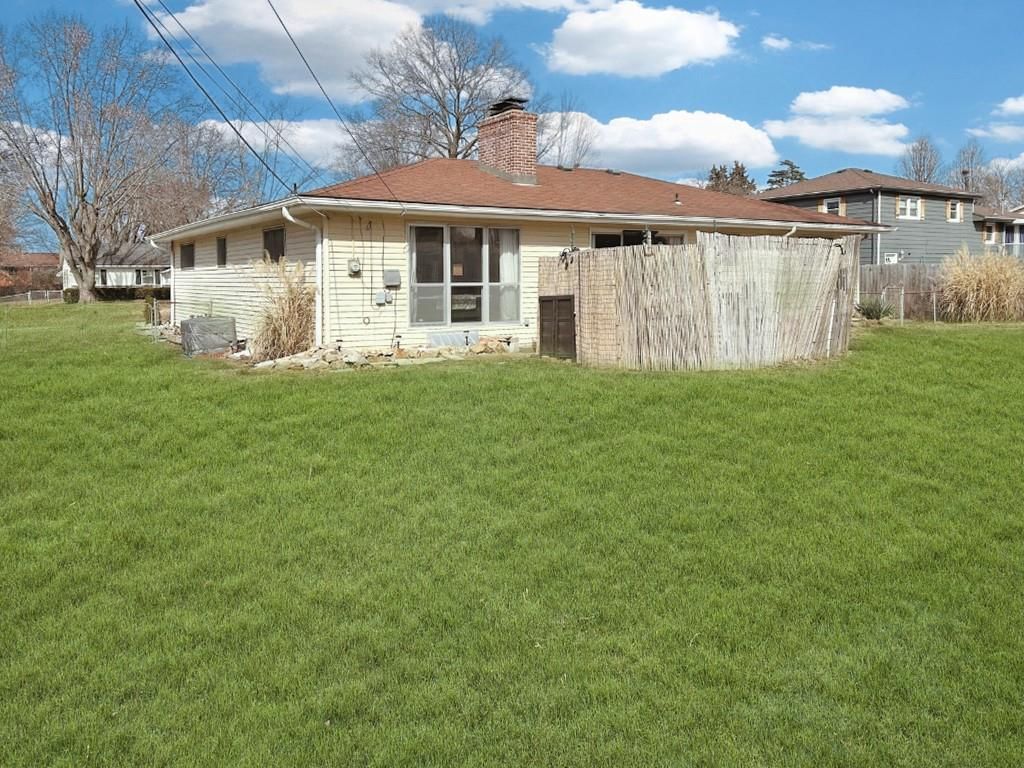1703 NE 76th Terrace — photo 72