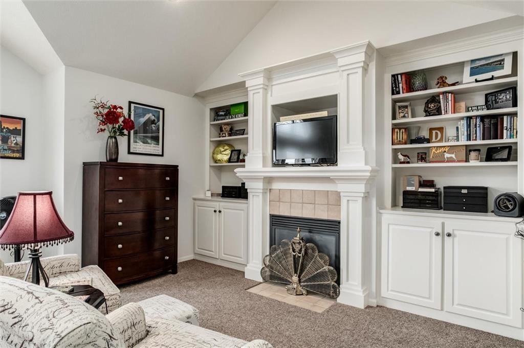 10025 Warwick Street — photo 31