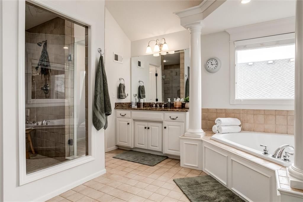 10025 Warwick Street — photo 34