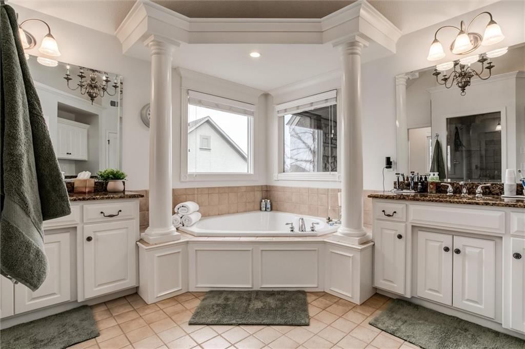 10025 Warwick Street — photo 36