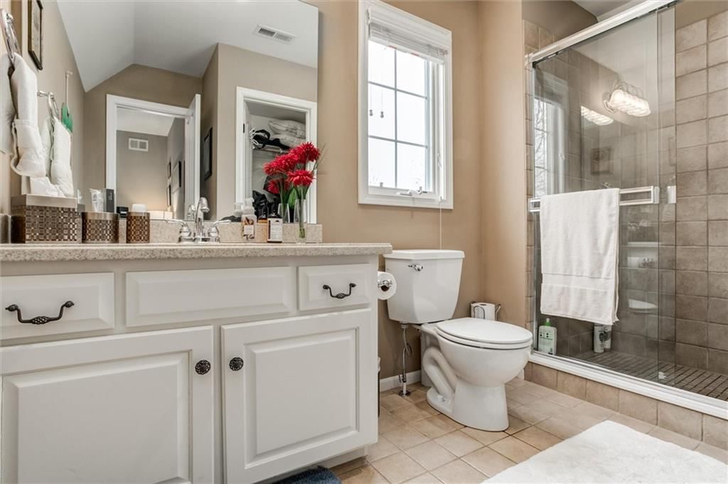 10025 Warwick Street — photo 47