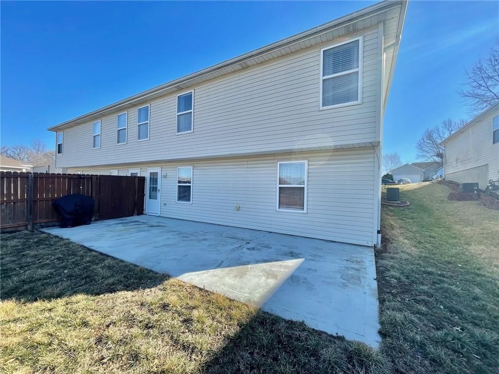 8522 Vassar Avenue — photo 31