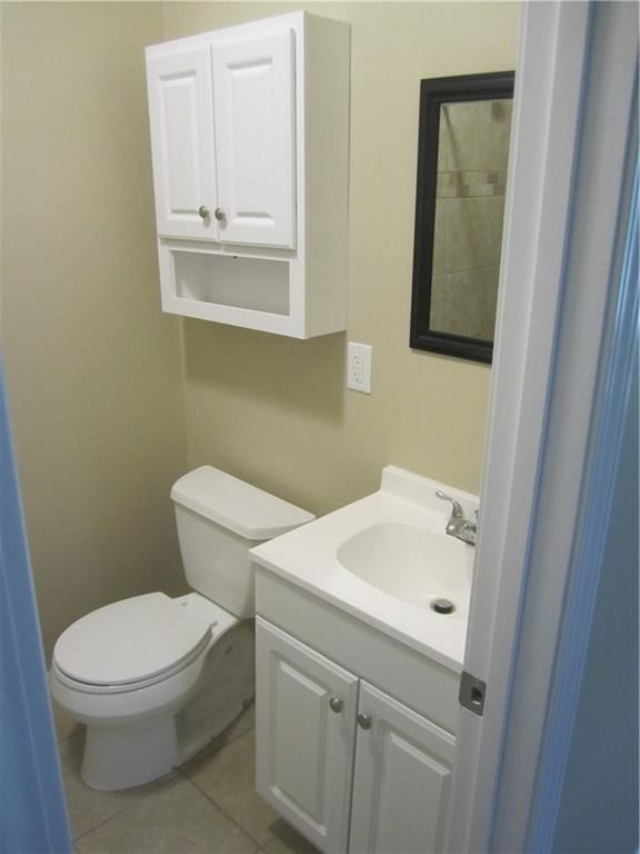 2102 Messanie Street — photo 8