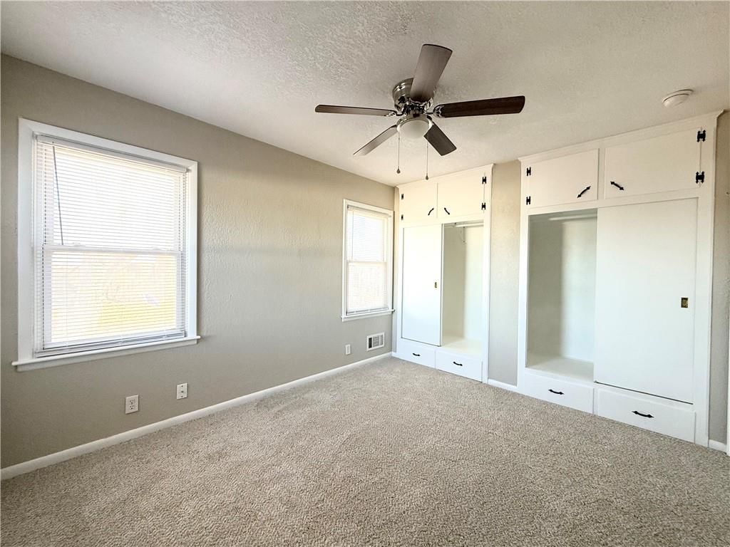 202 E Short Avenue — photo 13