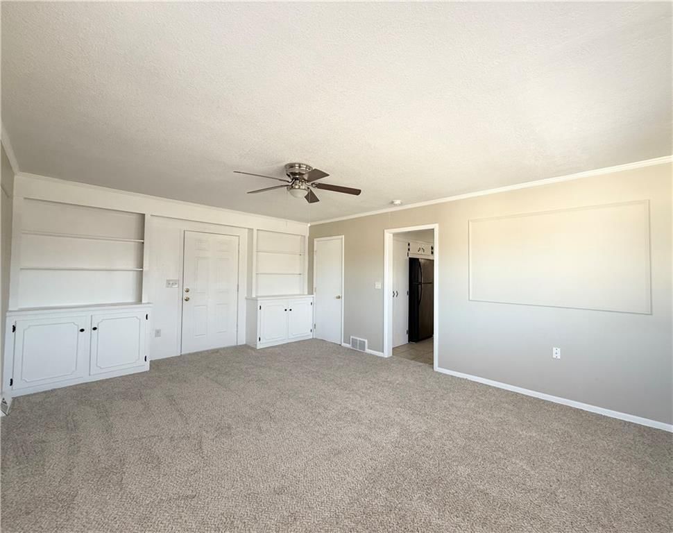 202 E Short Avenue — photo 15