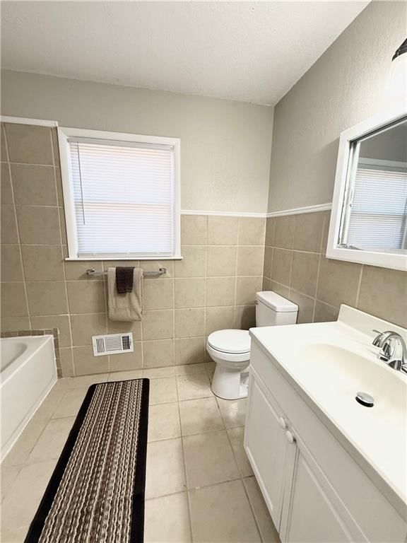 202 E Short Avenue — photo 8