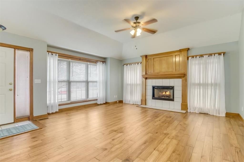 712 Furlong Drive — photo 5