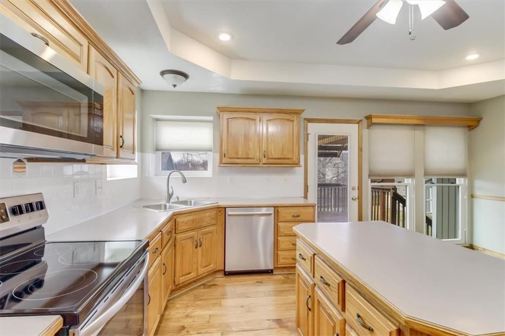 712 Furlong Drive — photo 8