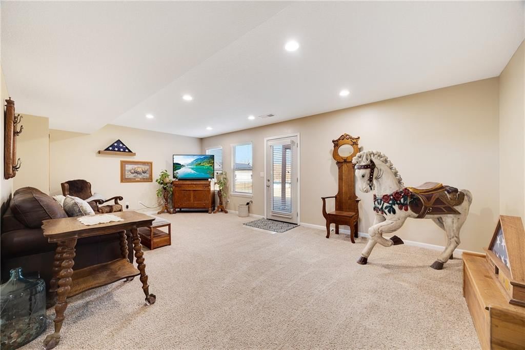 908 Buckeye Lane — photo 34
