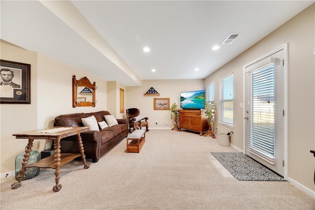 908 Buckeye Lane — photo 35