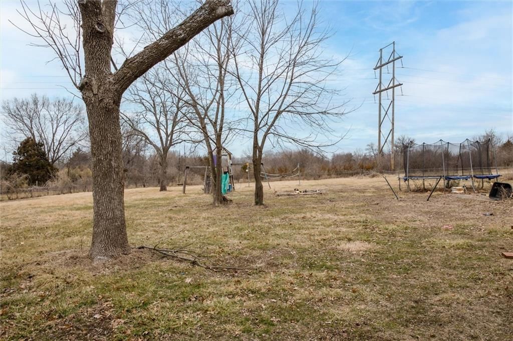 24502 W 85th Terrace — photo 18