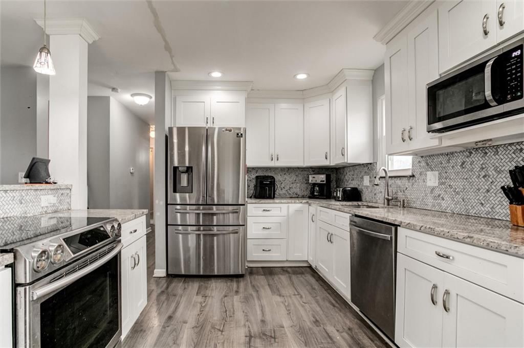 24502 W 85th Terrace — photo 5