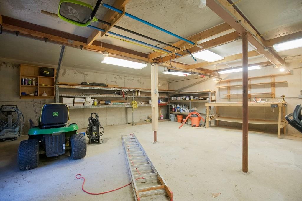 4809 Summit Circle — photo 41