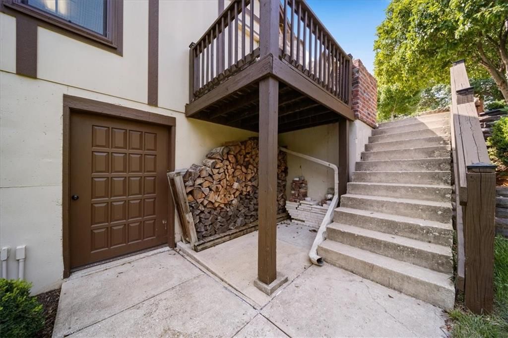 4809 Summit Circle — photo 44