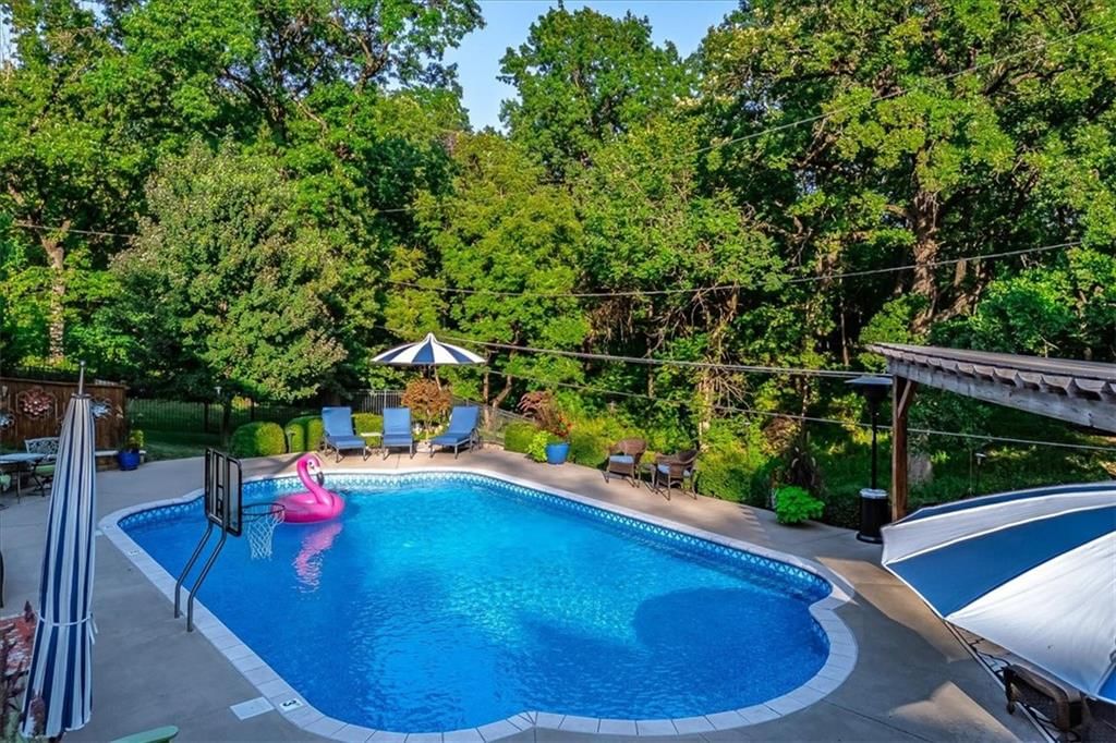 4809 Summit Circle — photo 50
