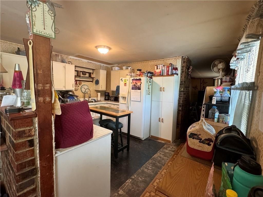 3373 Mountain View Road — photo 7