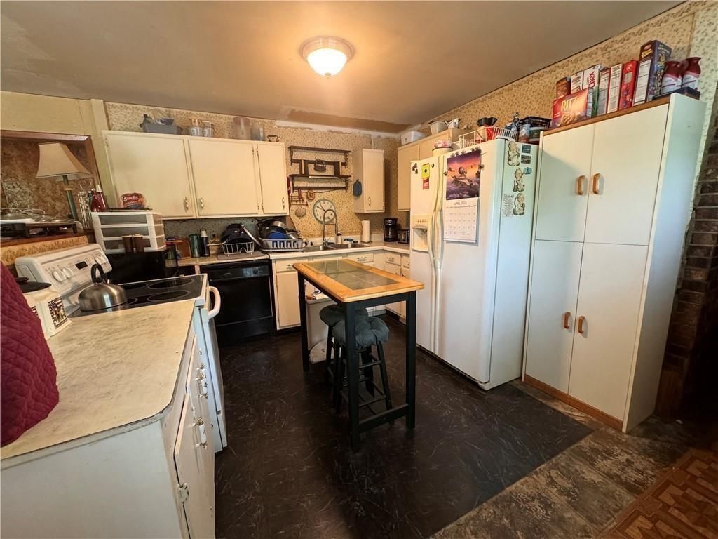3373 Mountain View Road — photo 8