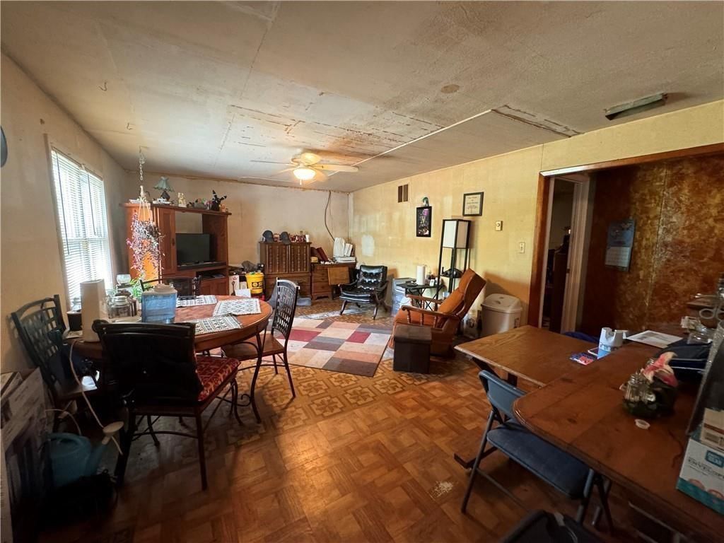 3373 Mountain View Road — photo 9