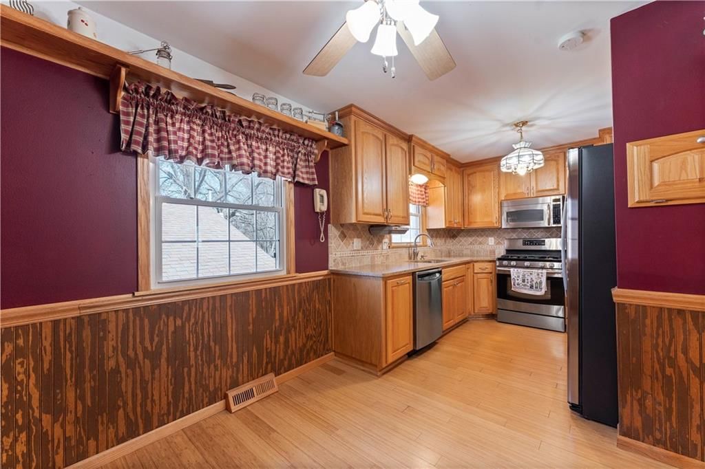 805 South Summit Circle — photo 8