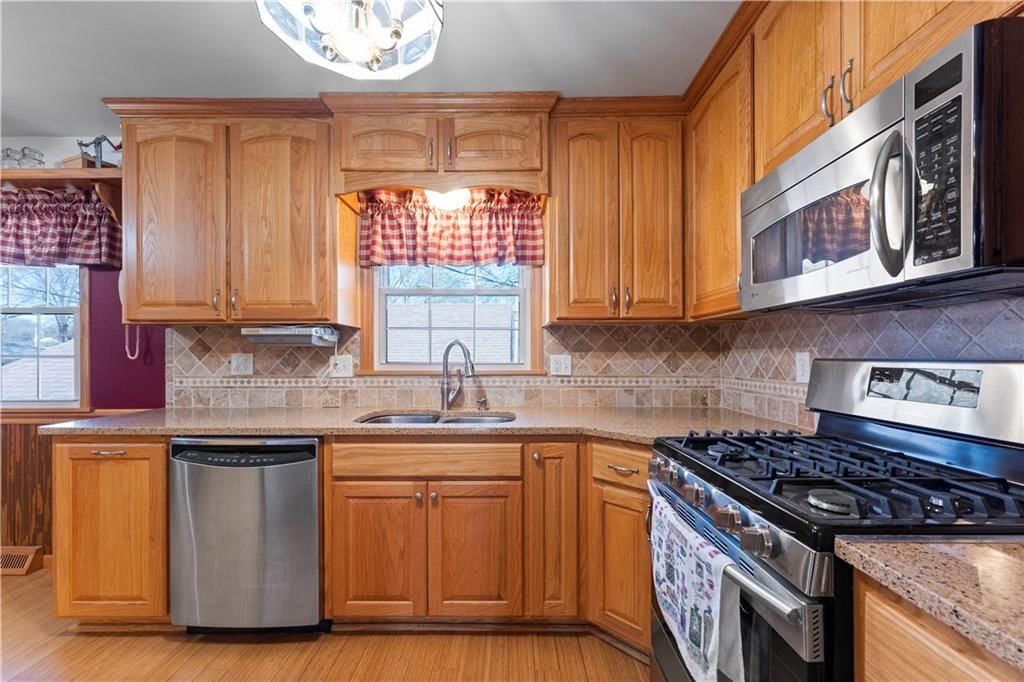 805 South Summit Circle — photo 10