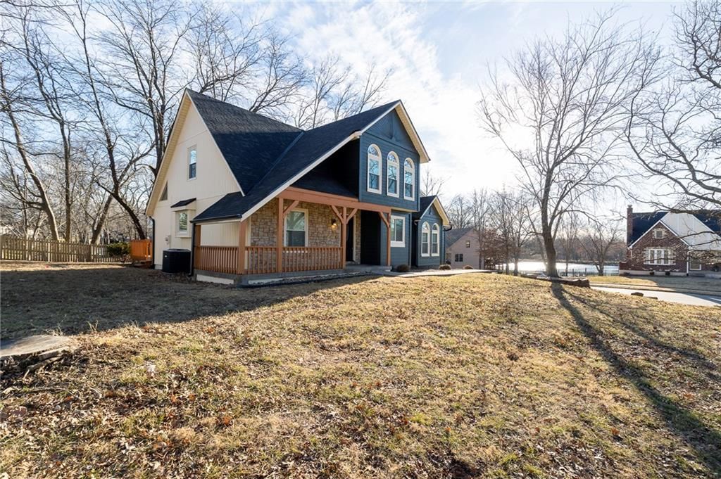 916 SW Richwood Drive — photo 4