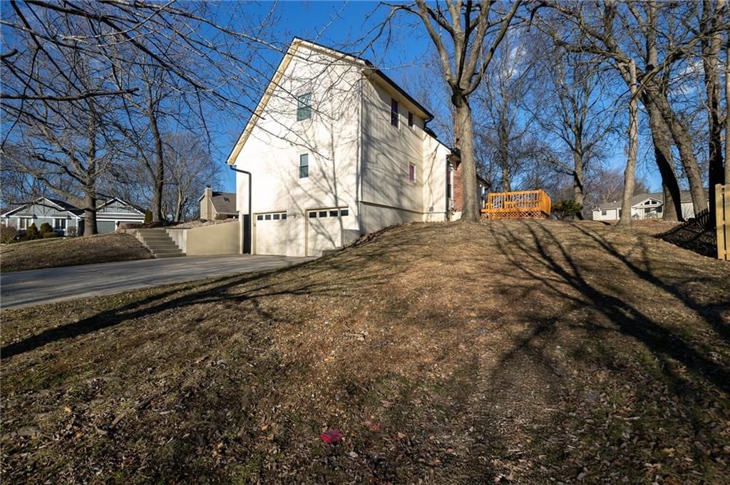 916 SW Richwood Drive — photo 48