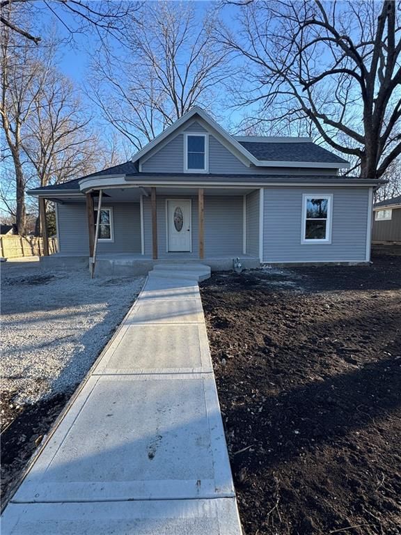 415 E Hale Street — photo 2