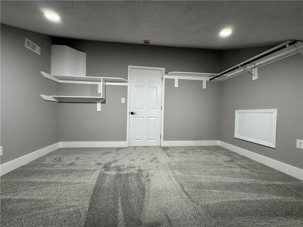415 E Hale Street — photo 14
