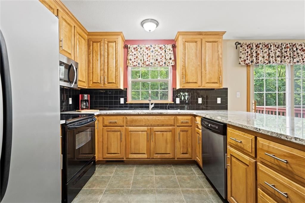 1411 Anthony Michael Drive — photo 9