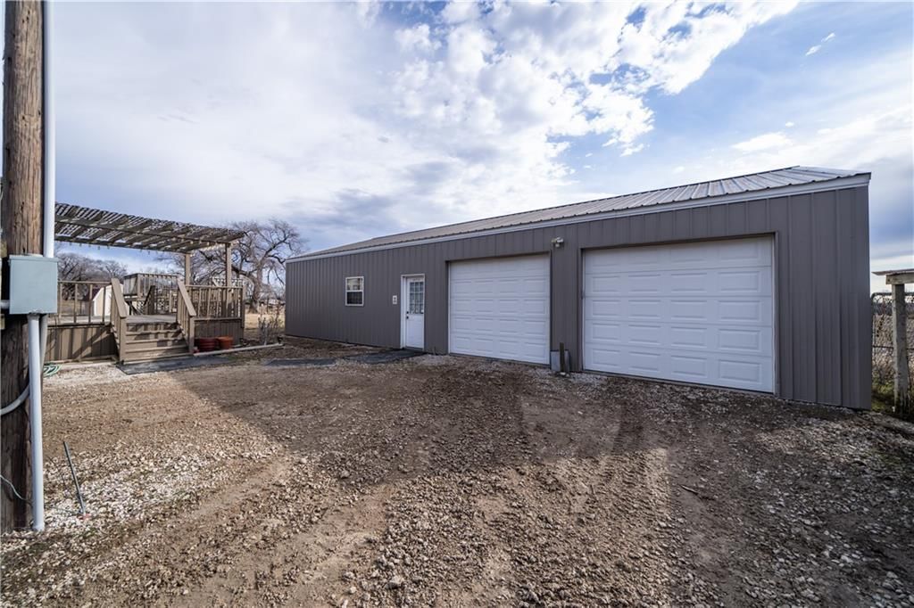 1681 Ottawa Road — photo 31