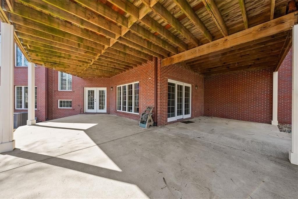 300 NW Lakewood Boulevard — photo 49
