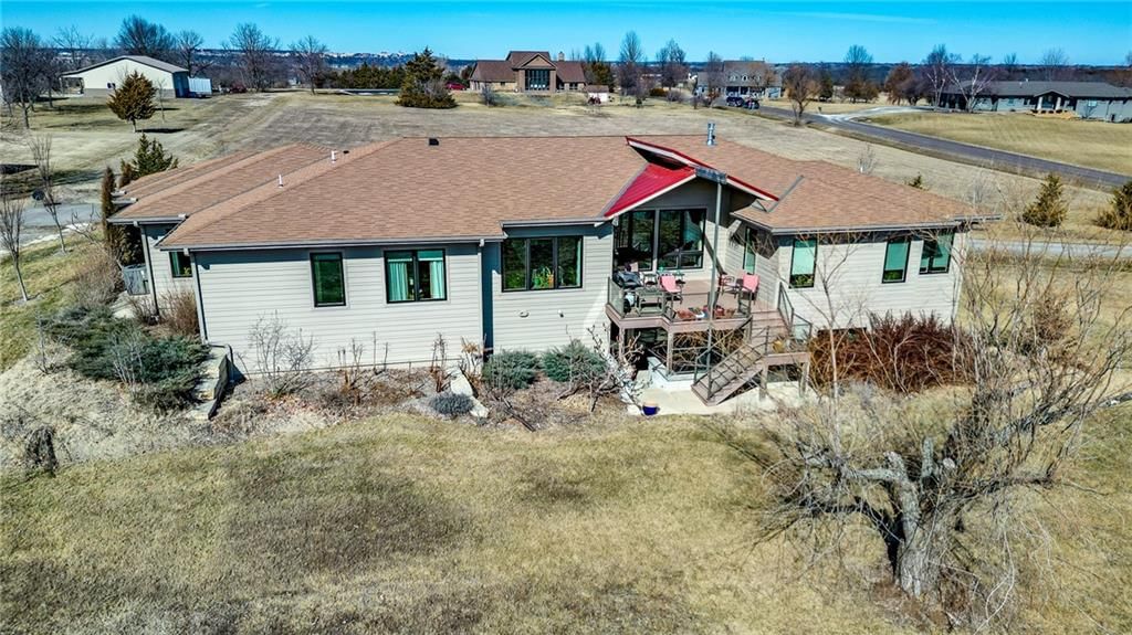 1111 E 1382 Road — photo 3
