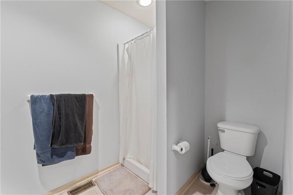 336 Lakeside Drive — photo 29