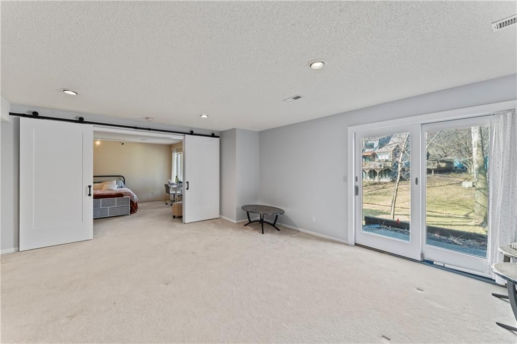 336 Lakeside Drive — photo 38