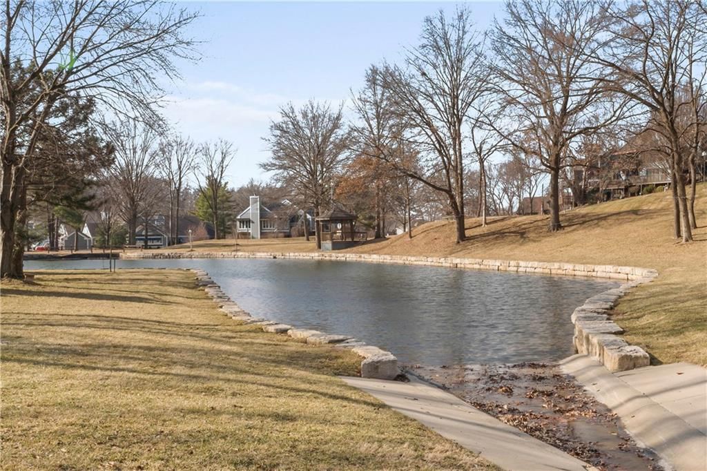 336 Lakeside Drive — photo 51