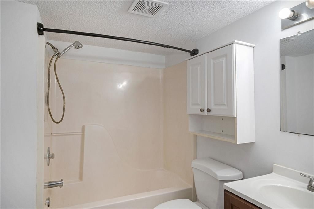 12509 Bluegrass Lane — photo 17