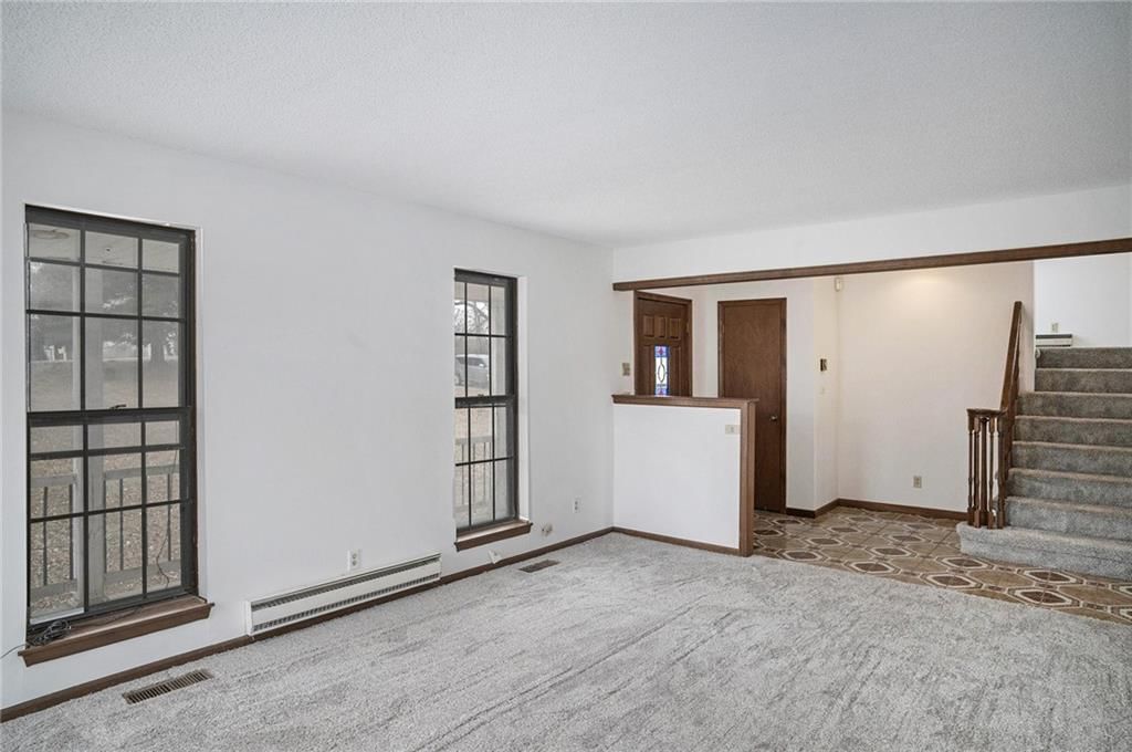 12509 Bluegrass Lane — photo 4