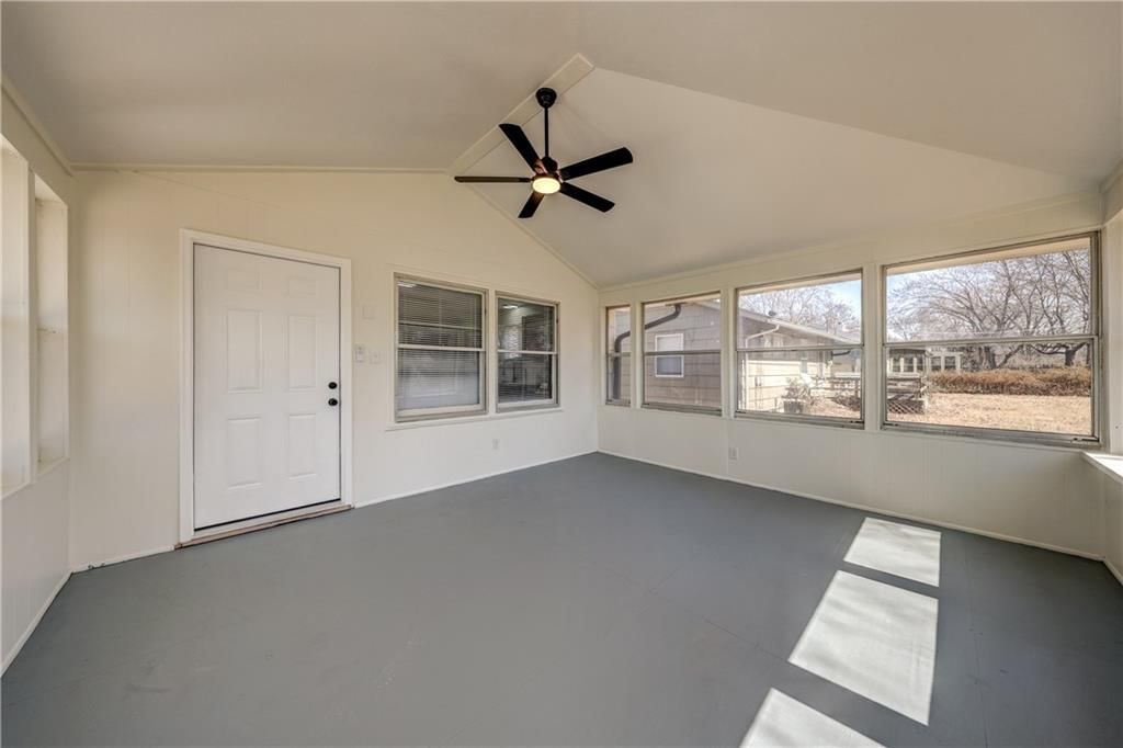 4003 E 106th Terrace — photo 12