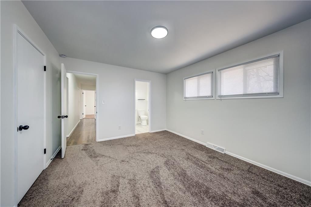 4003 E 106th Terrace — photo 9