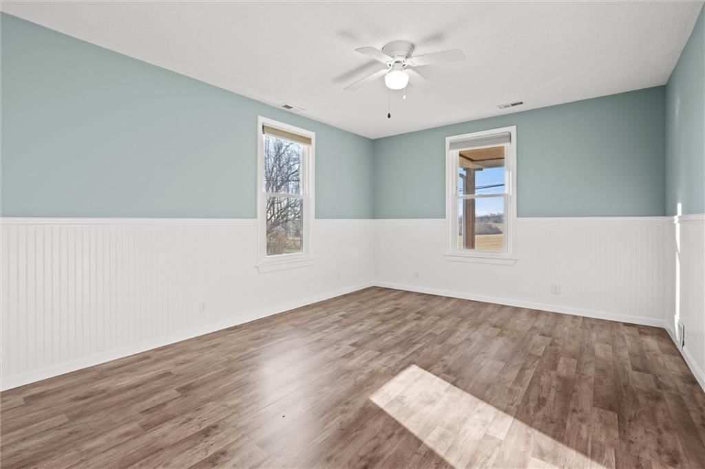 7914 Riverview Avenue — photo 16