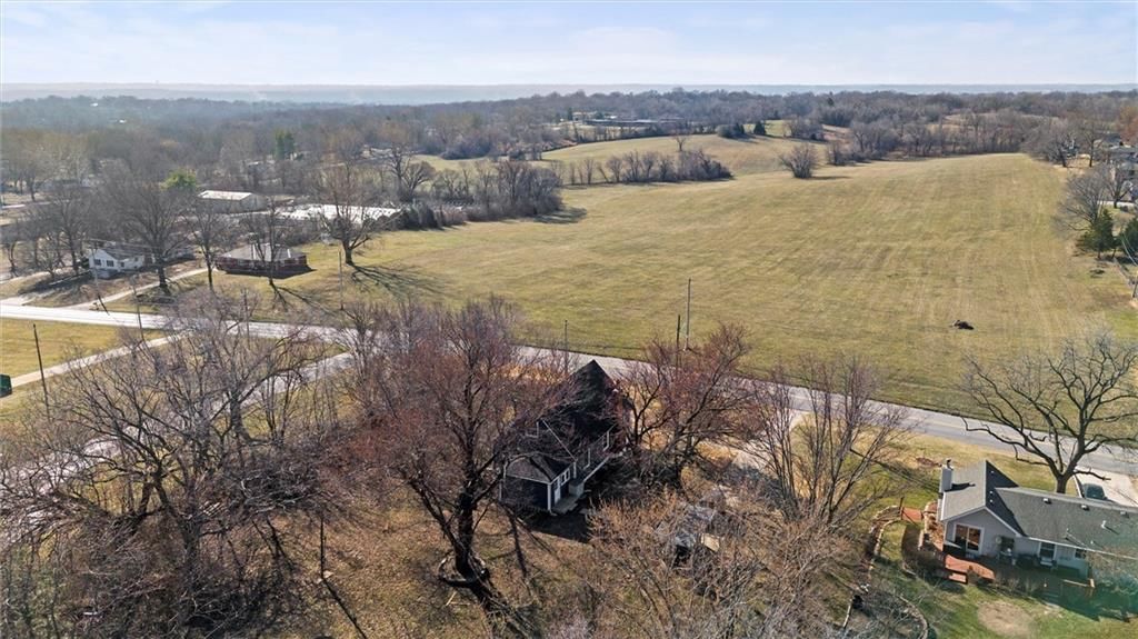 7914 Riverview Avenue — photo 38