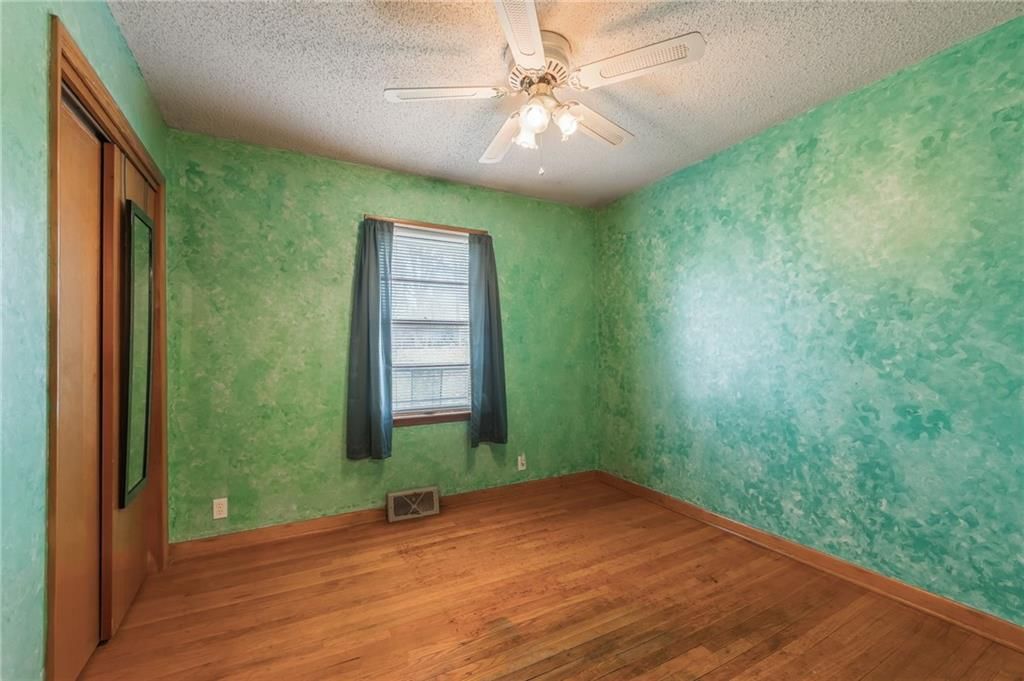 212 N Home Avenue — photo 13