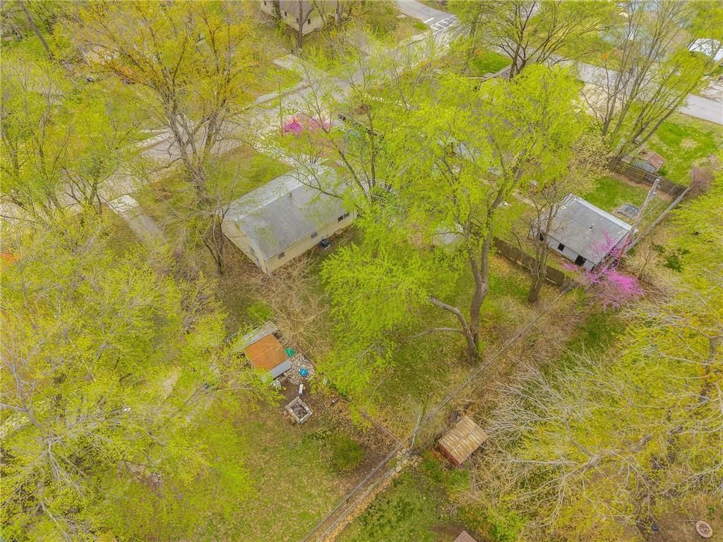 212 N Home Avenue — photo 29