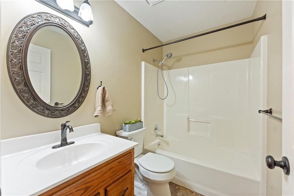 244 N Poplar Drive — photo 16