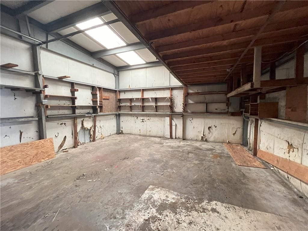 806 NW Capelle Street — photo 20