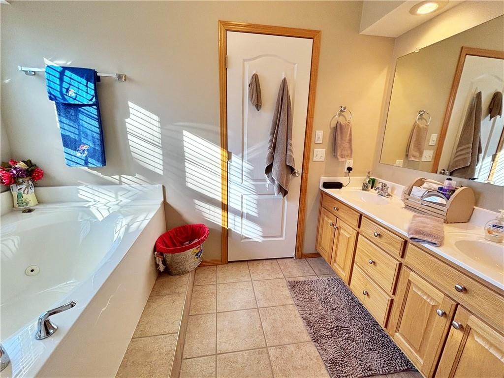 505 Kennedy Street — photo 29